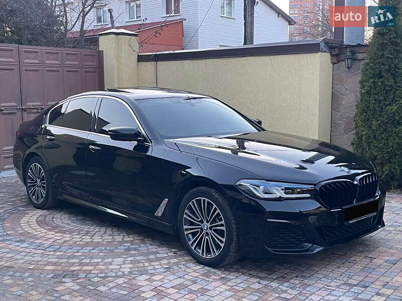 Седан BMW 5 Series 2017 в Харькове