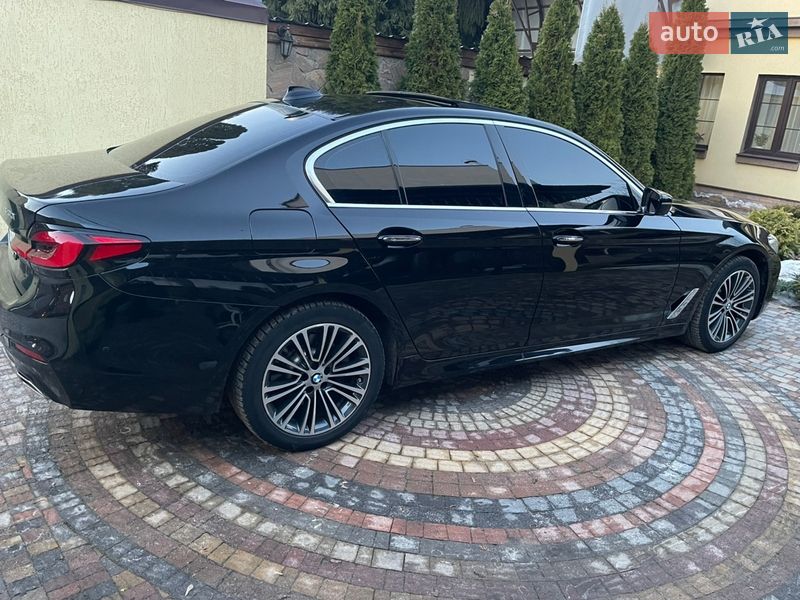Седан BMW 5 Series 2017 в Харькове
