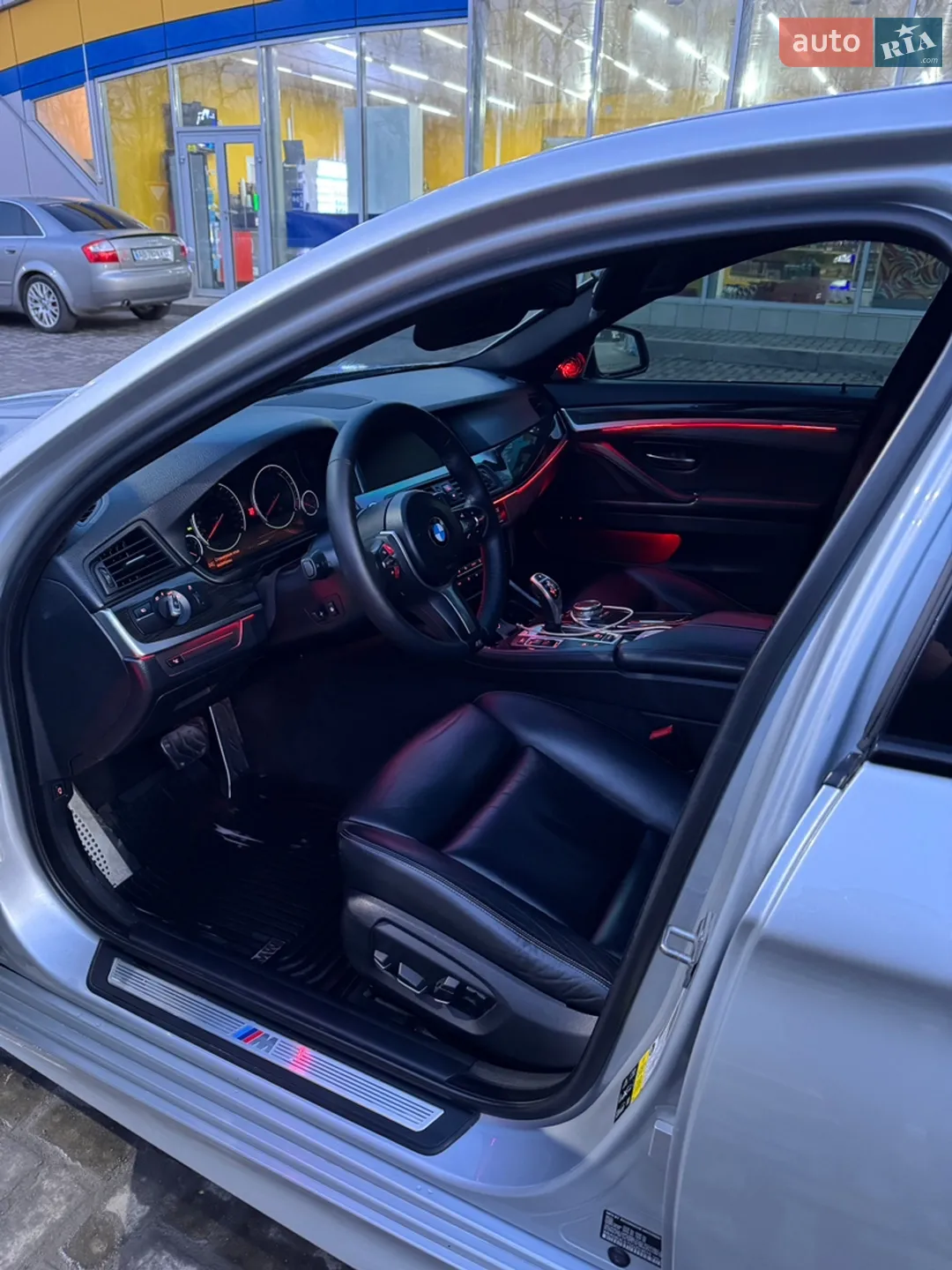 2015 BMW 5er - мініатюра 15