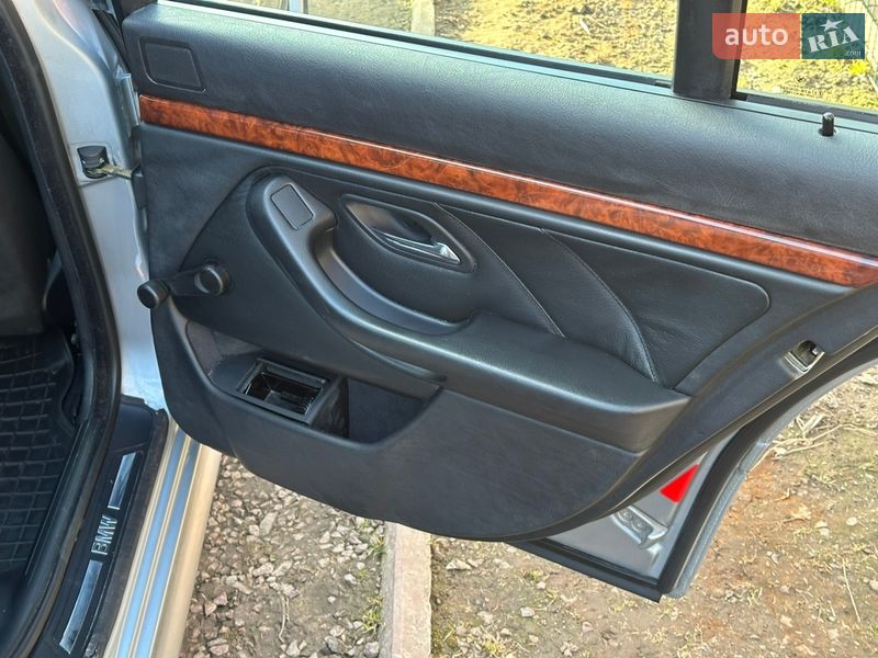 Седан BMW 5 Series 1996 в Овручі