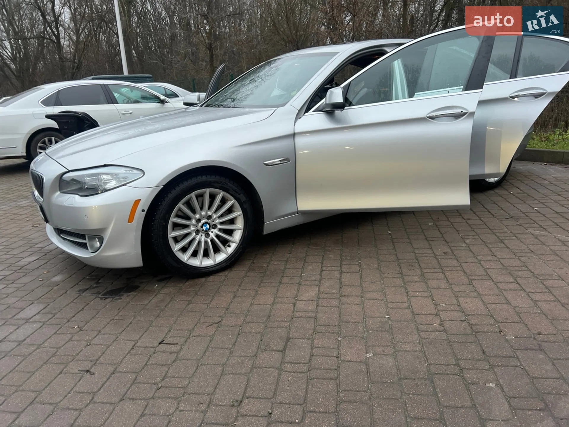 2012 BMW 5er - мініатюра 9