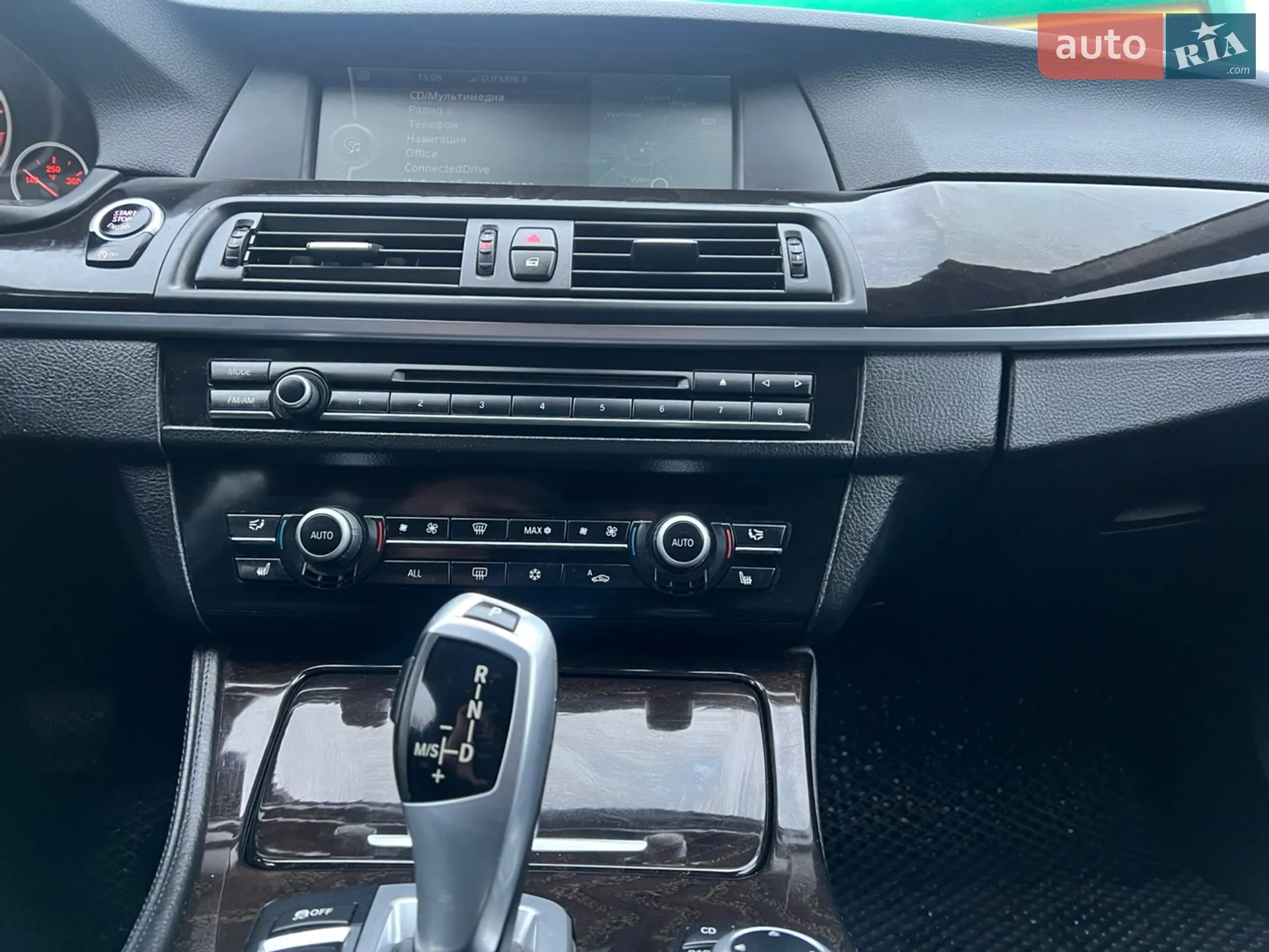 2012 BMW 5er - мініатюра 13