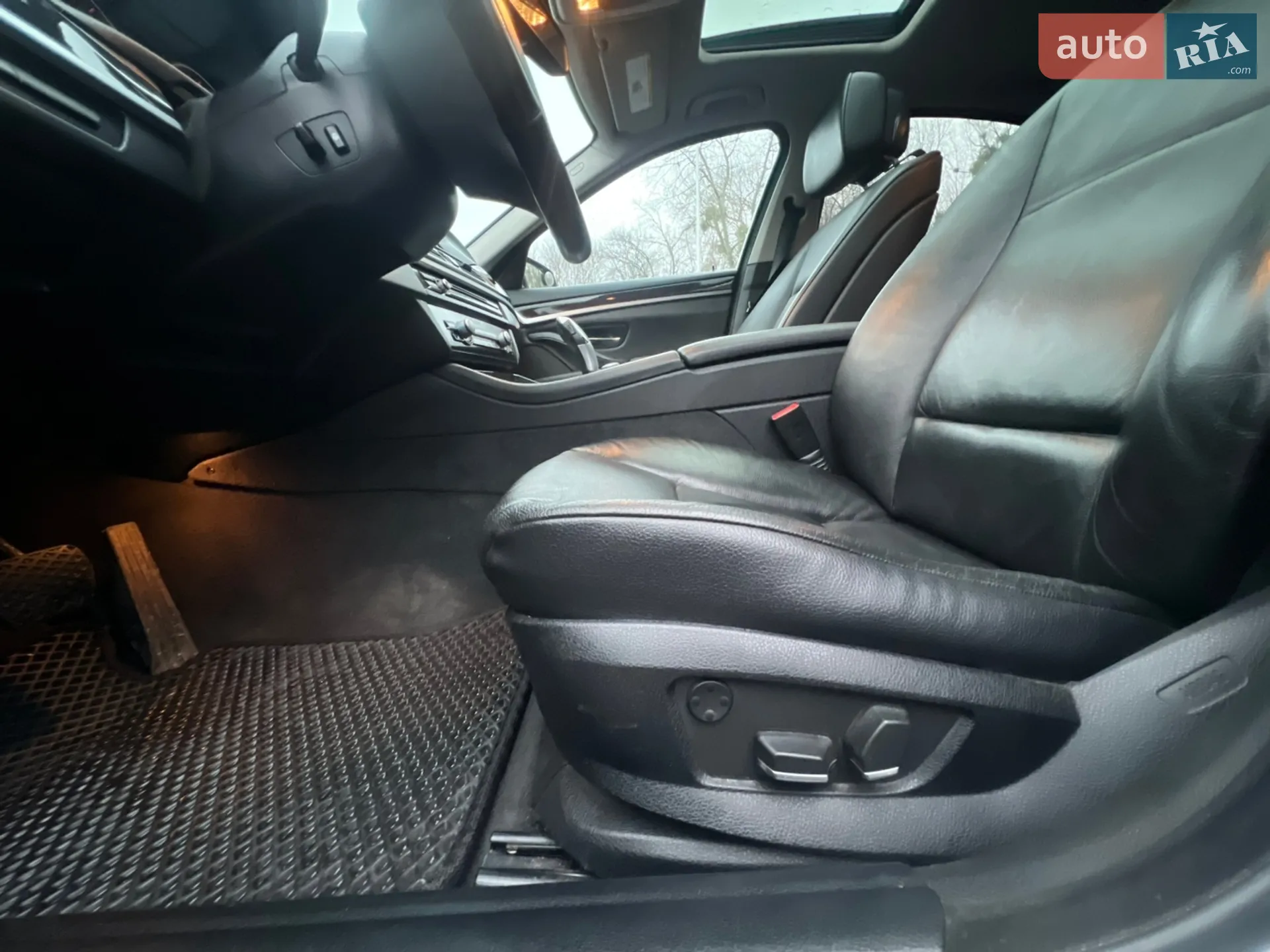 2012 BMW 5er - мініатюра 25