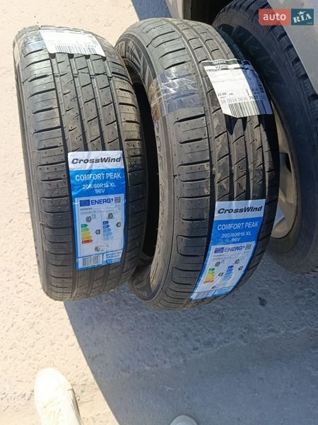 Седан BMW 5 Series 2005 в Каневе