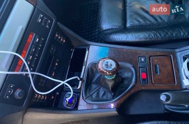 Седан BMW 5 Series 1999 в Черновцах