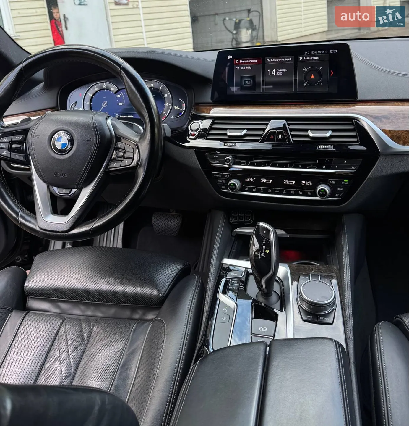 2017 BMW 5er - мініатюра 3