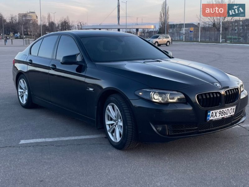 Седан BMW 5 Series 2012 в Харкові