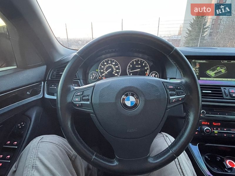 Седан BMW 5 Series 2012 в Харкові