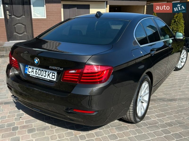 Седан BMW 5 Series 2015 в Смеле