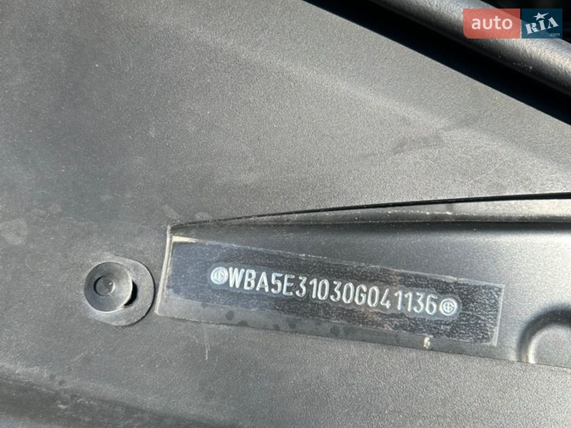 Седан BMW 5 Series 2015 в Смеле