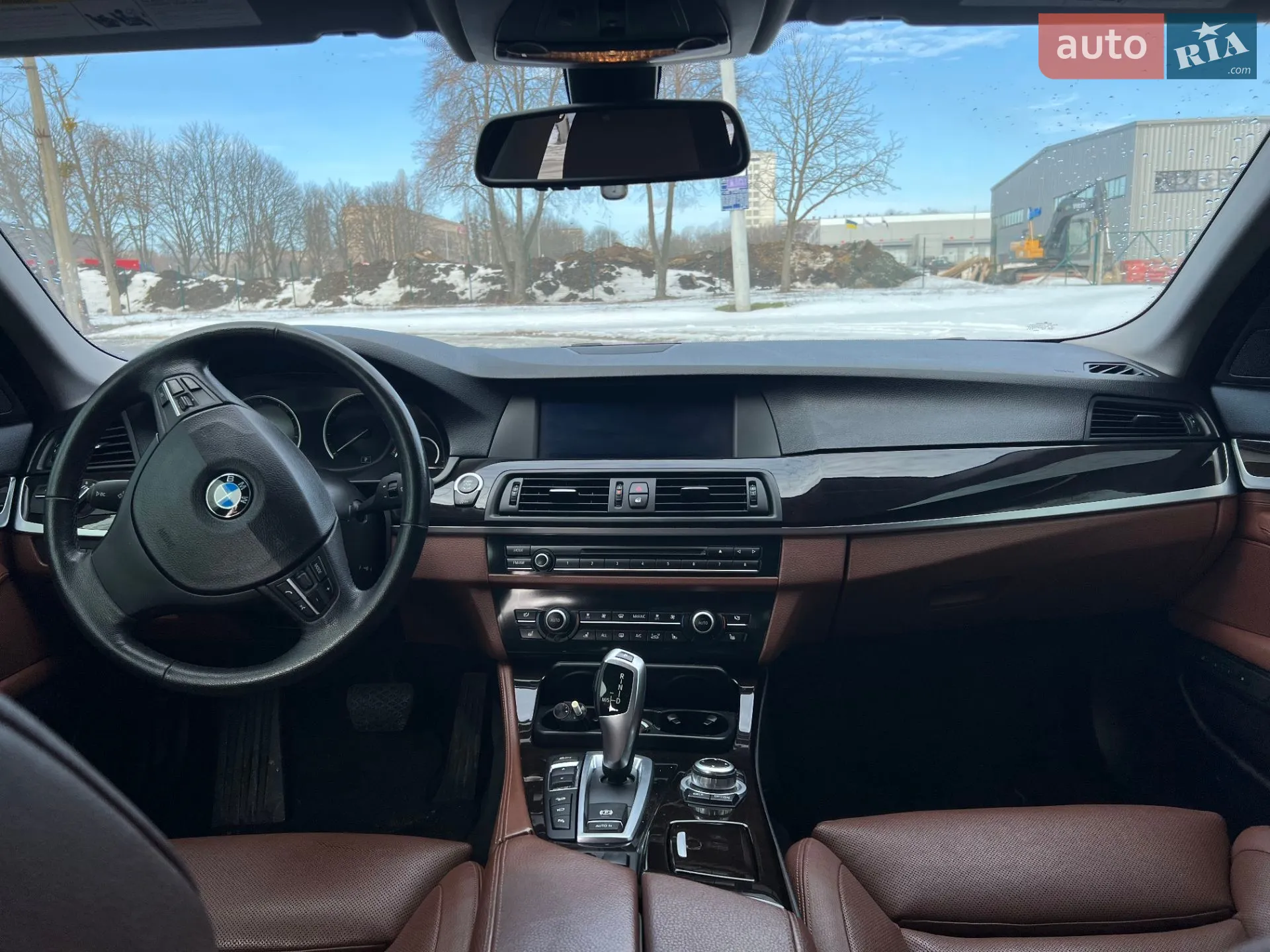 2012 BMW 5er - мініатюра 9