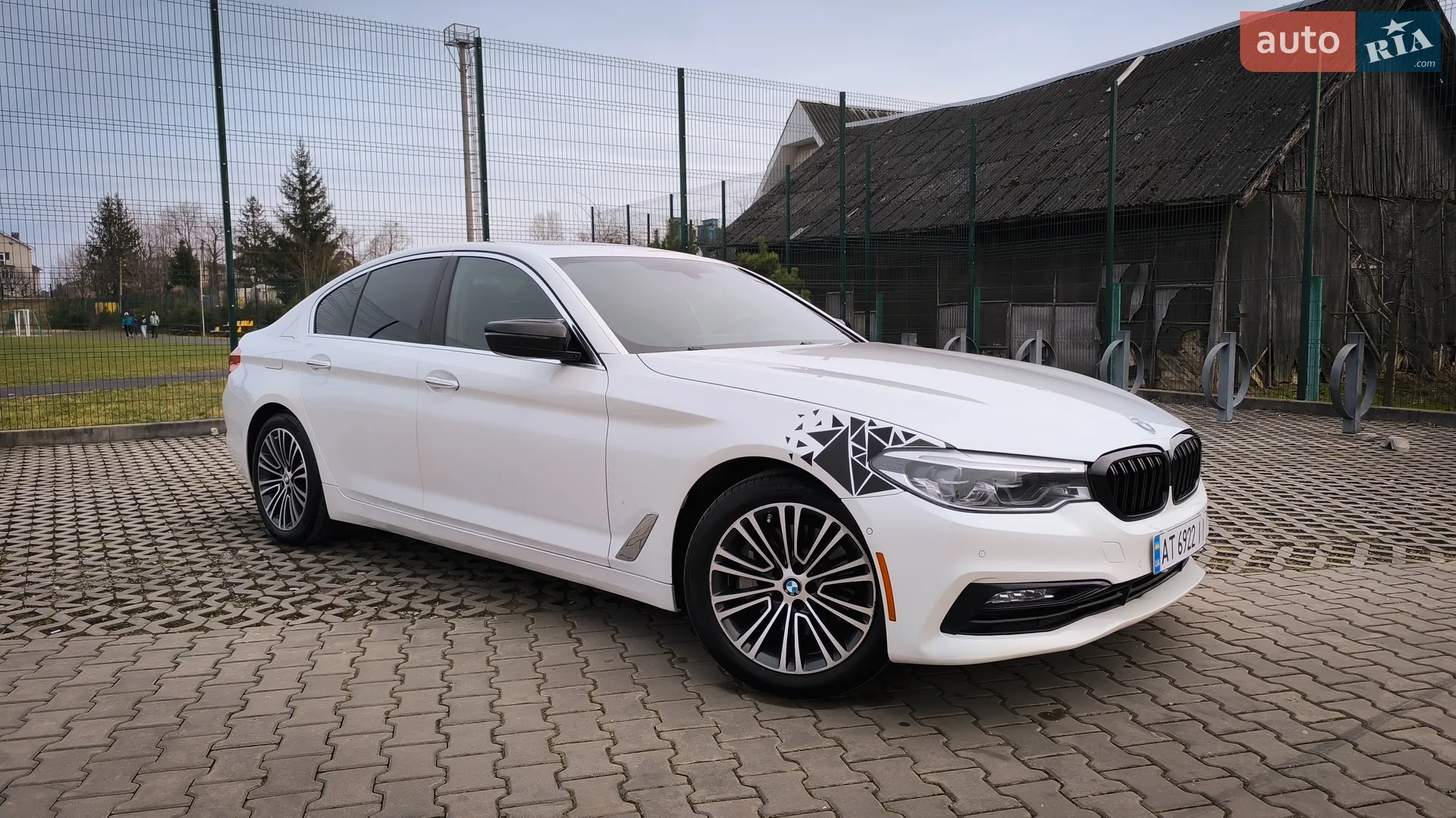 2017 BMW 5er - мініатюра 2