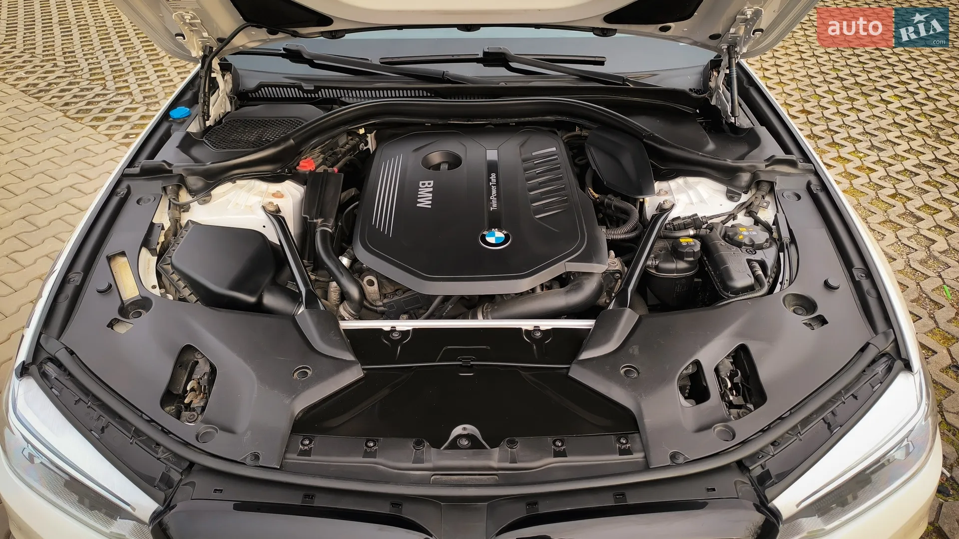 2017 BMW 5er - мініатюра 17