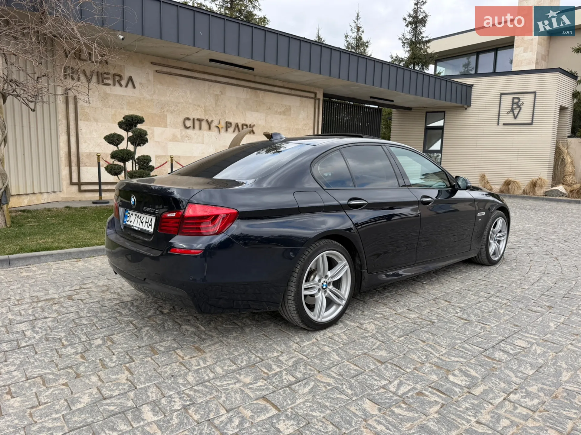 2016 BMW 5er - мініатюра 15