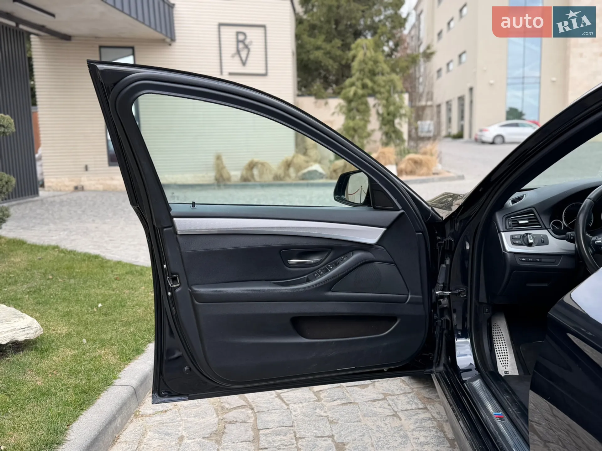 2016 BMW 5er - мініатюра 37