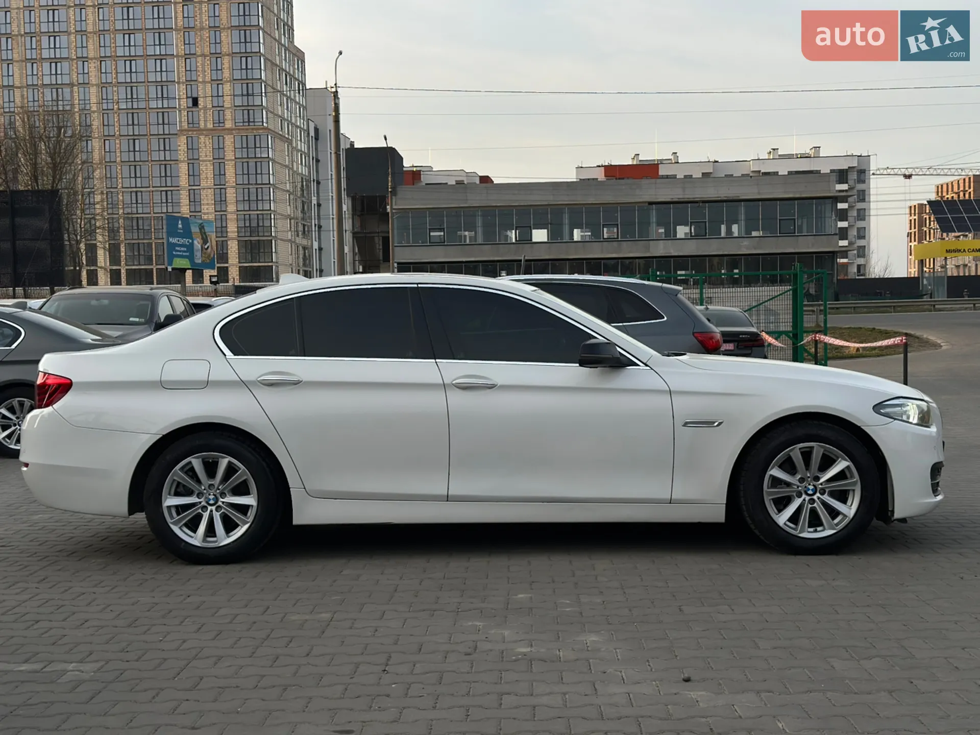 2014 BMW 5er - мініатюра 8
