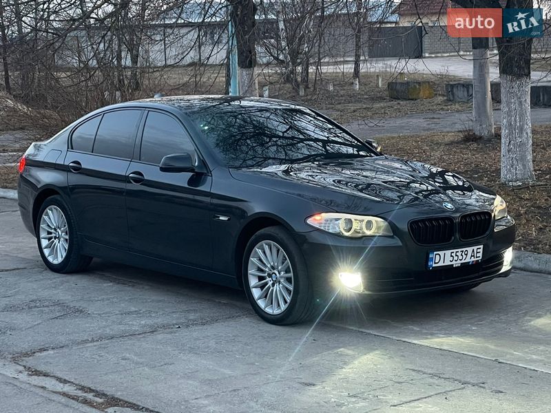 BMW 5 Series 2012 BMW 5 Series 2012