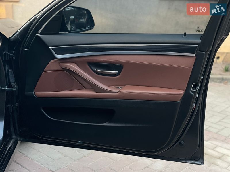 Седан BMW 5 Series 2012 в Березному фото 36 Седан BMW 5 Series 2012 в Березному