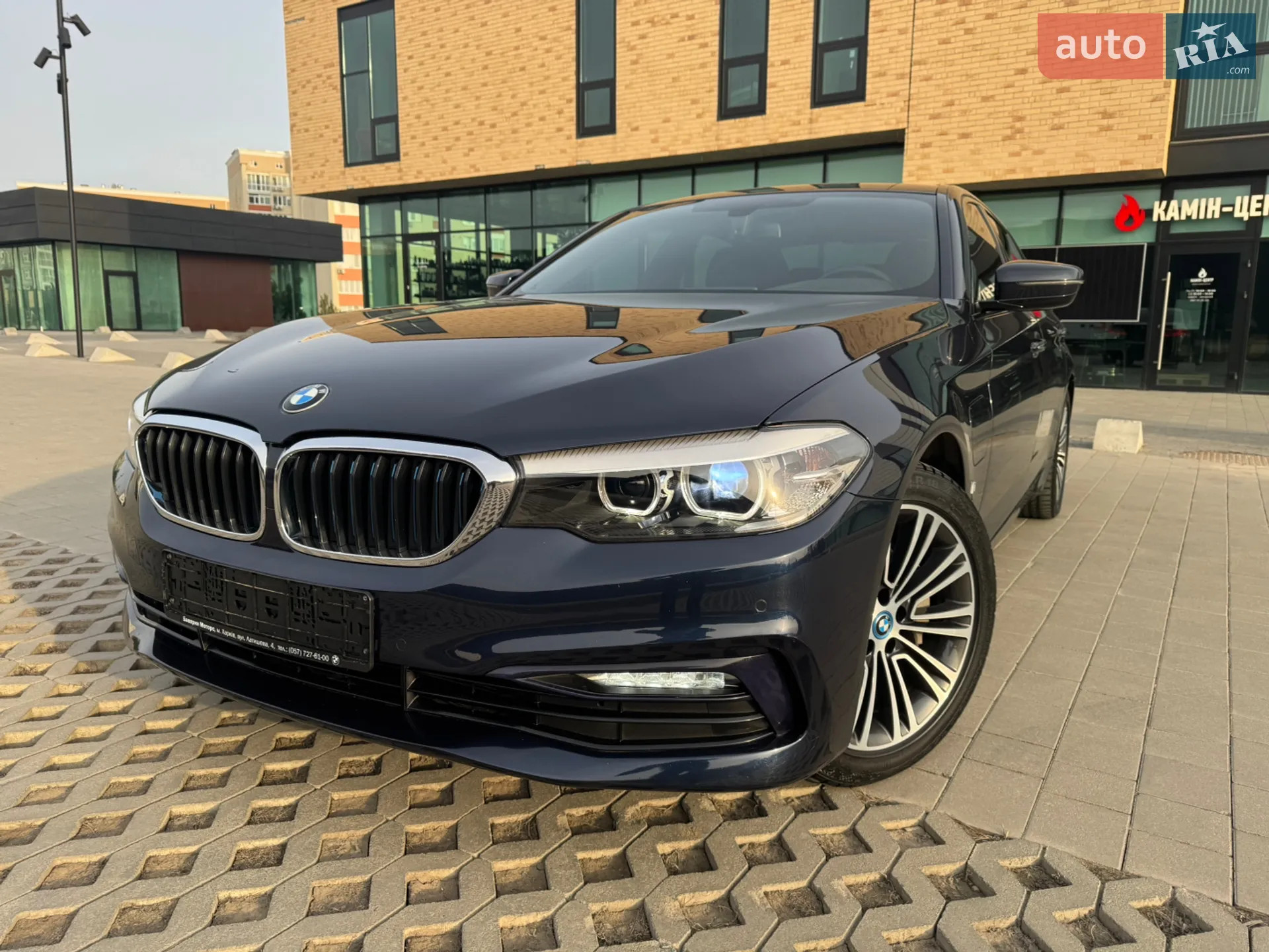 2017 BMW 5er - мініатюра 18