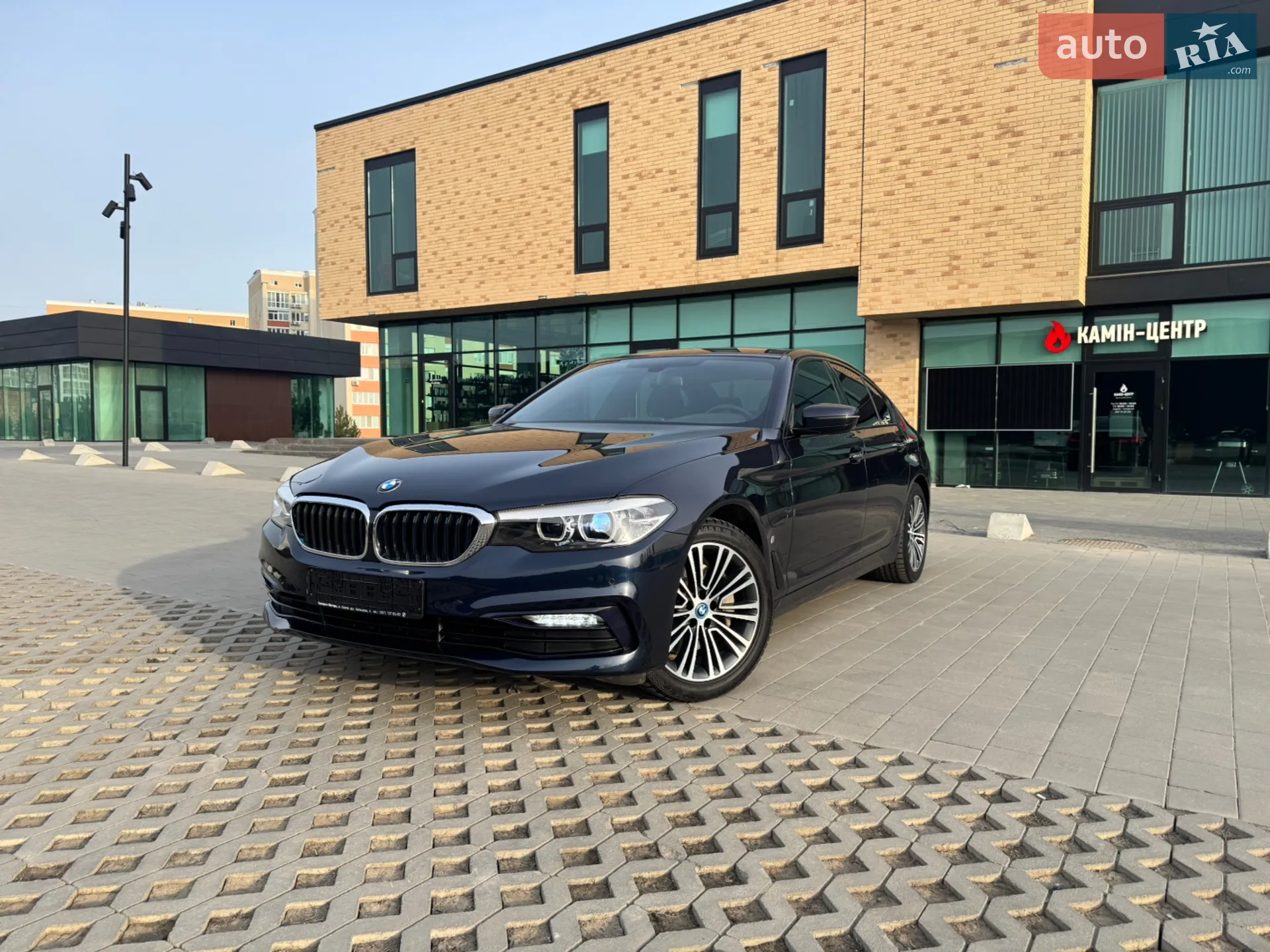 2017 BMW 5er - мініатюра 19