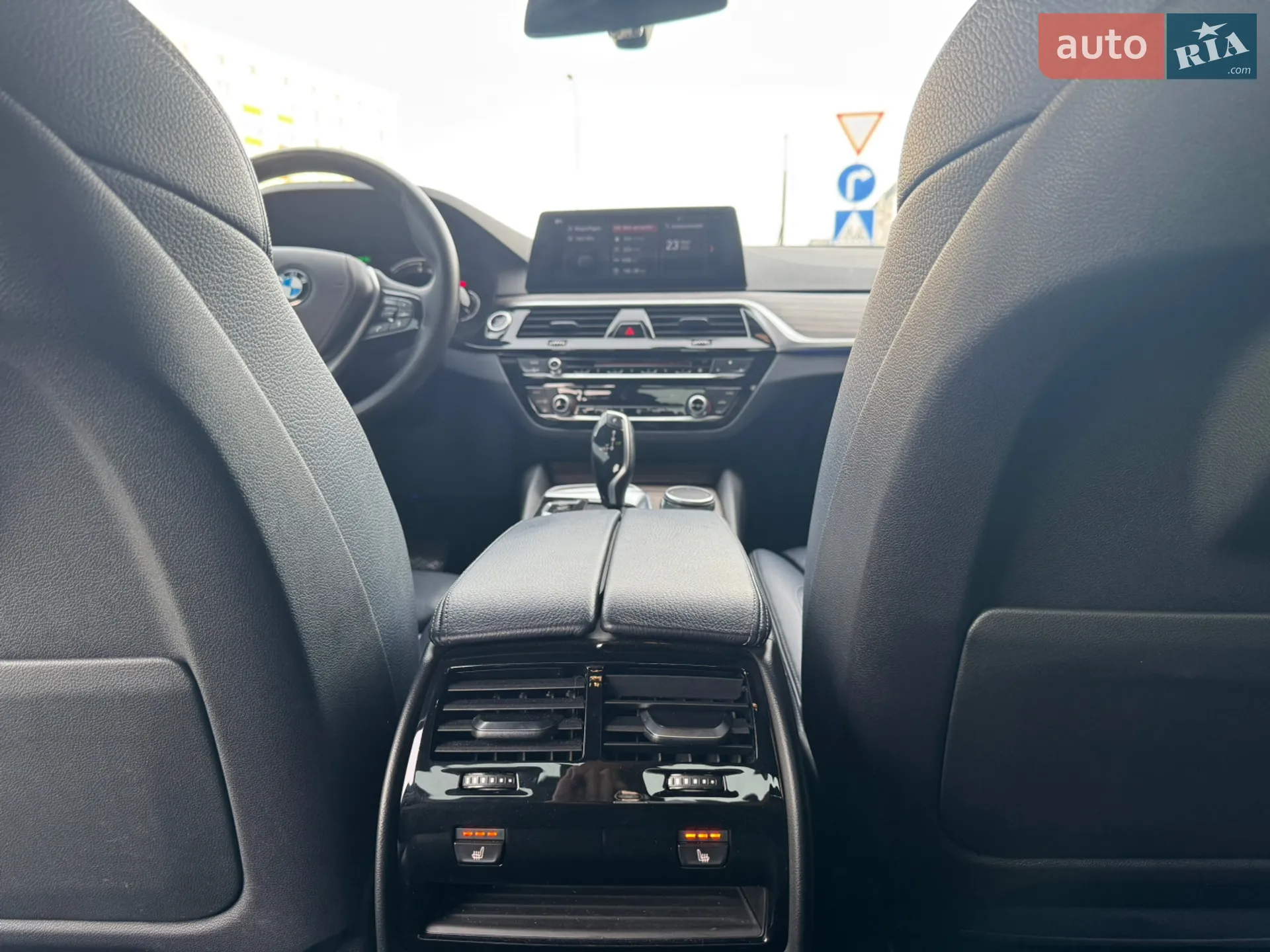 2017 BMW 5er - мініатюра 41