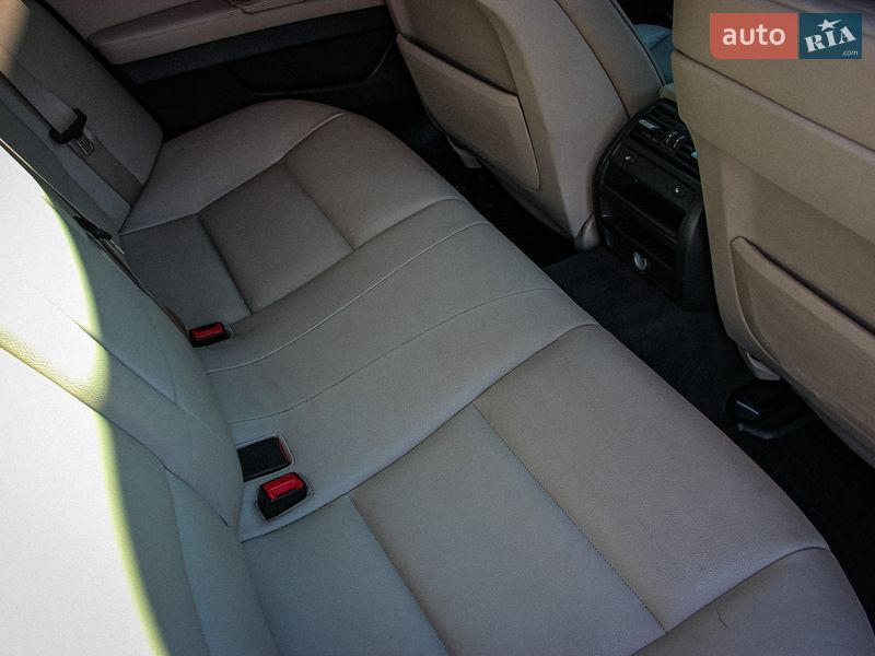 Седан BMW 5 Series 2010 в Одесі