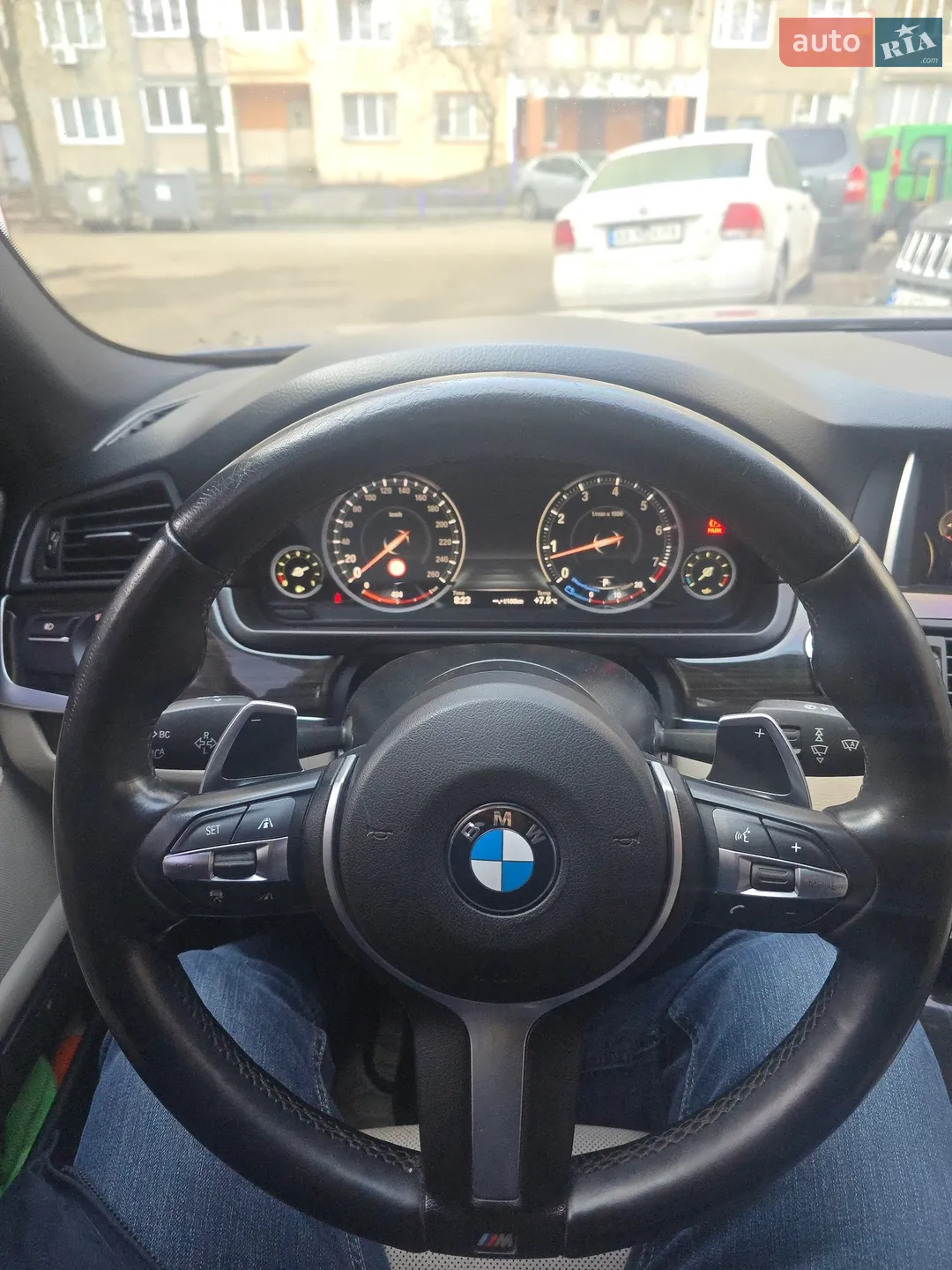 2015 BMW 5er - мініатюра 13