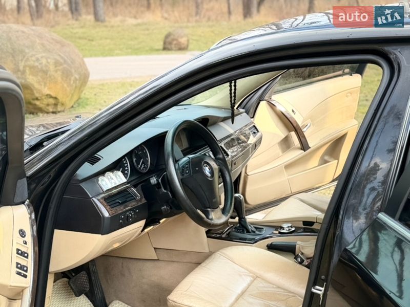 Седан BMW 5 Series 2004 в Житомире