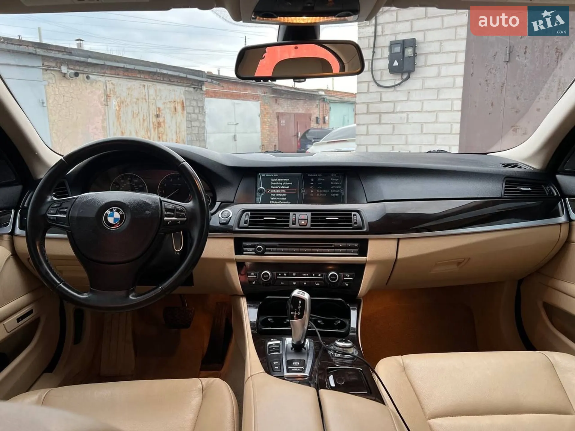 2011 BMW 5er - мініатюра 10