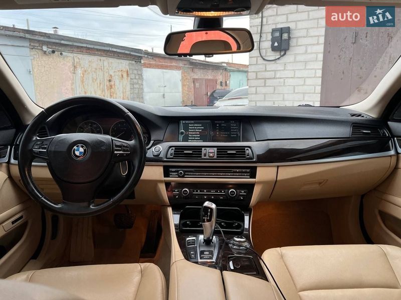 Седан BMW 5 Series 2011 в Полтаве