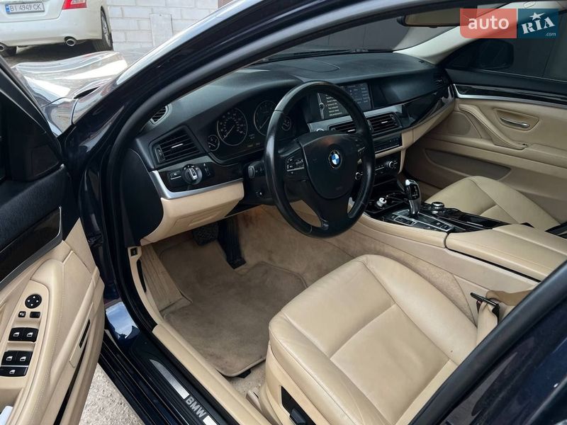 Седан BMW 5 Series 2011 в Полтаве
