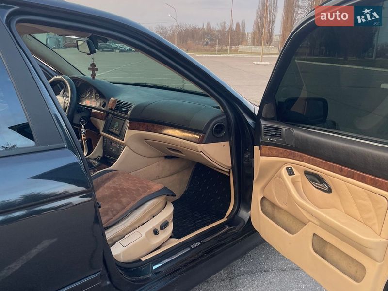 Седан BMW 5 Series 2001 в Кременчуге