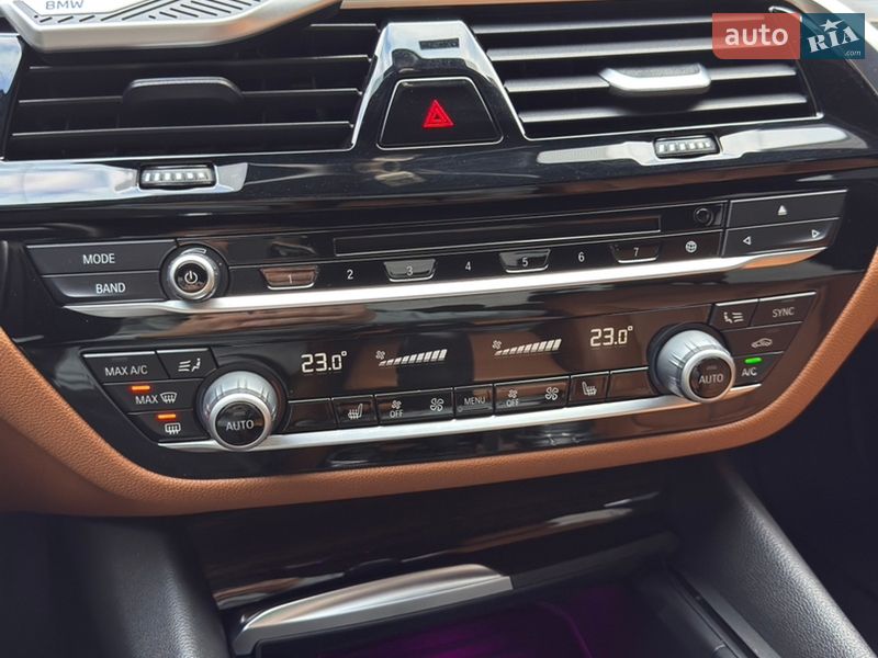 Седан BMW 5 Series 2017 в Кропивницком