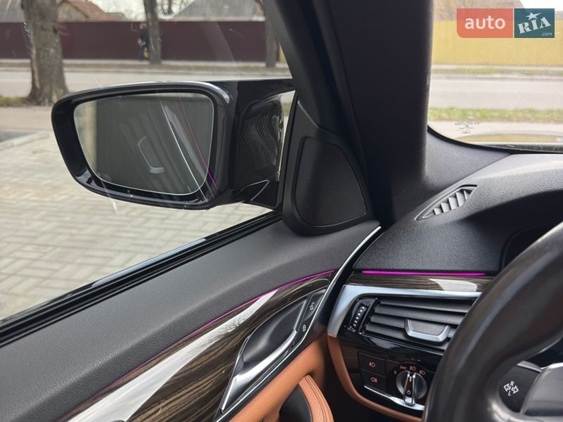 Седан BMW 5 Series 2017 в Кропивницком