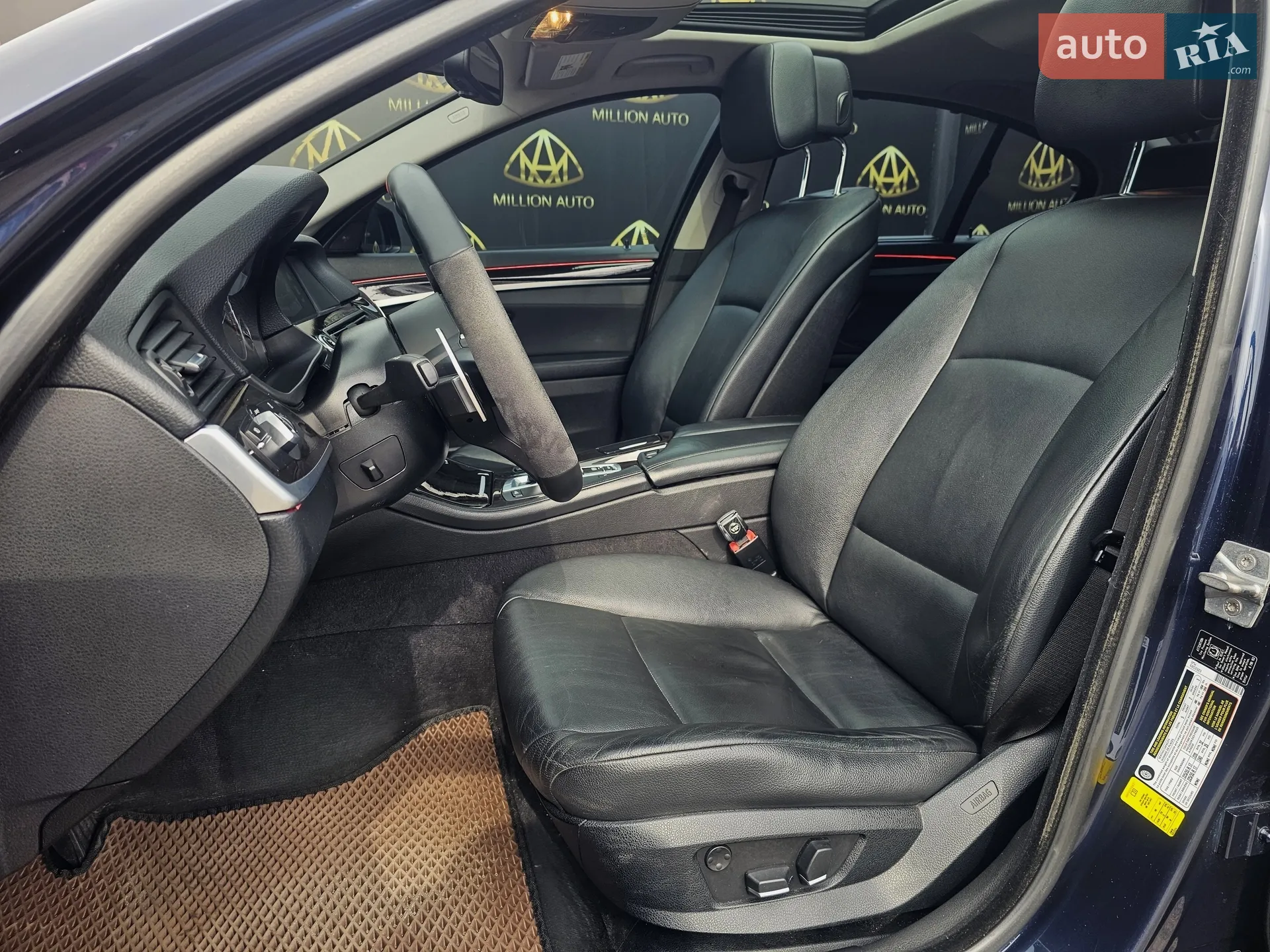 2011 BMW 5er - мініатюра 11