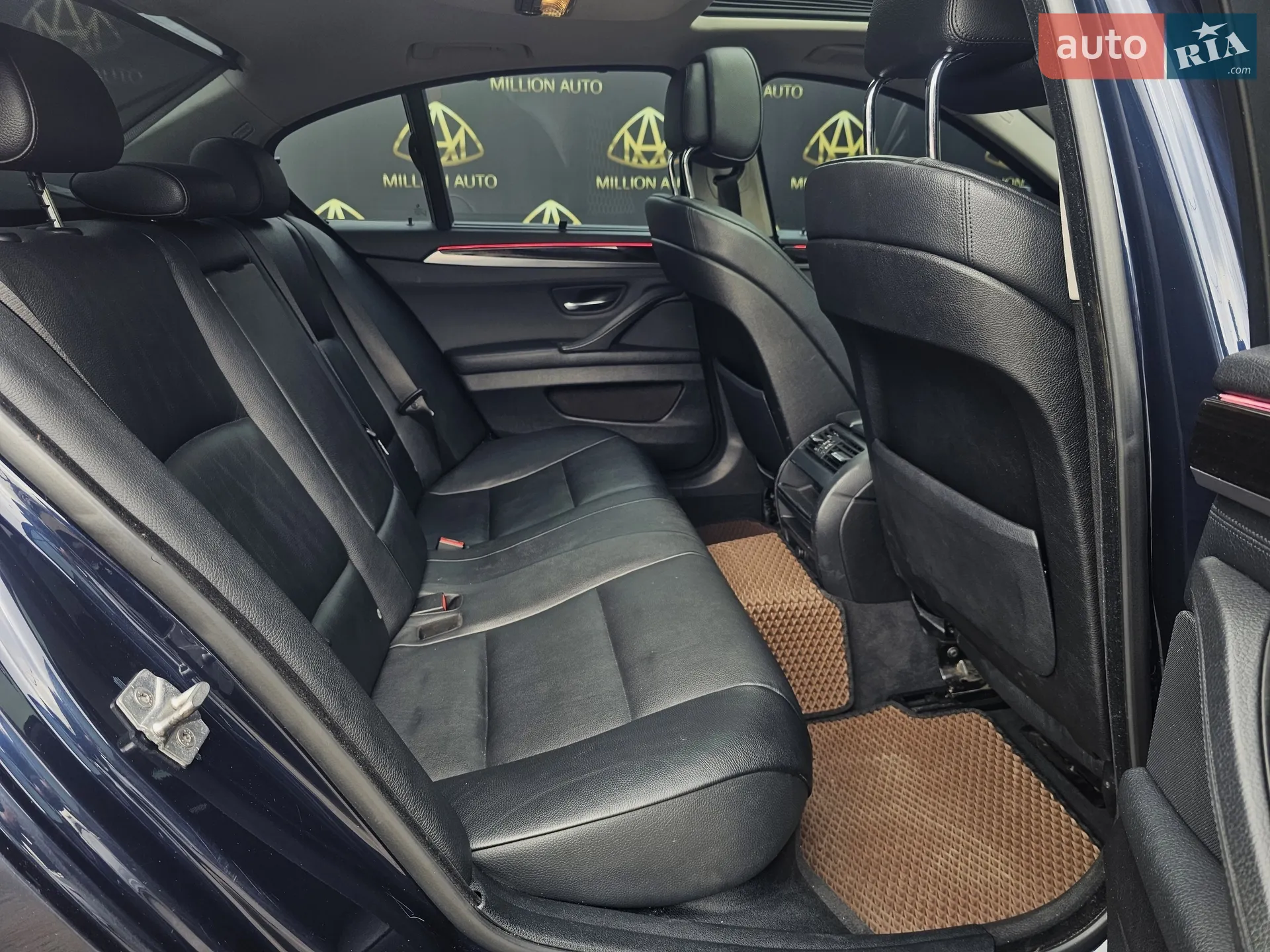 2011 BMW 5er - мініатюра 13