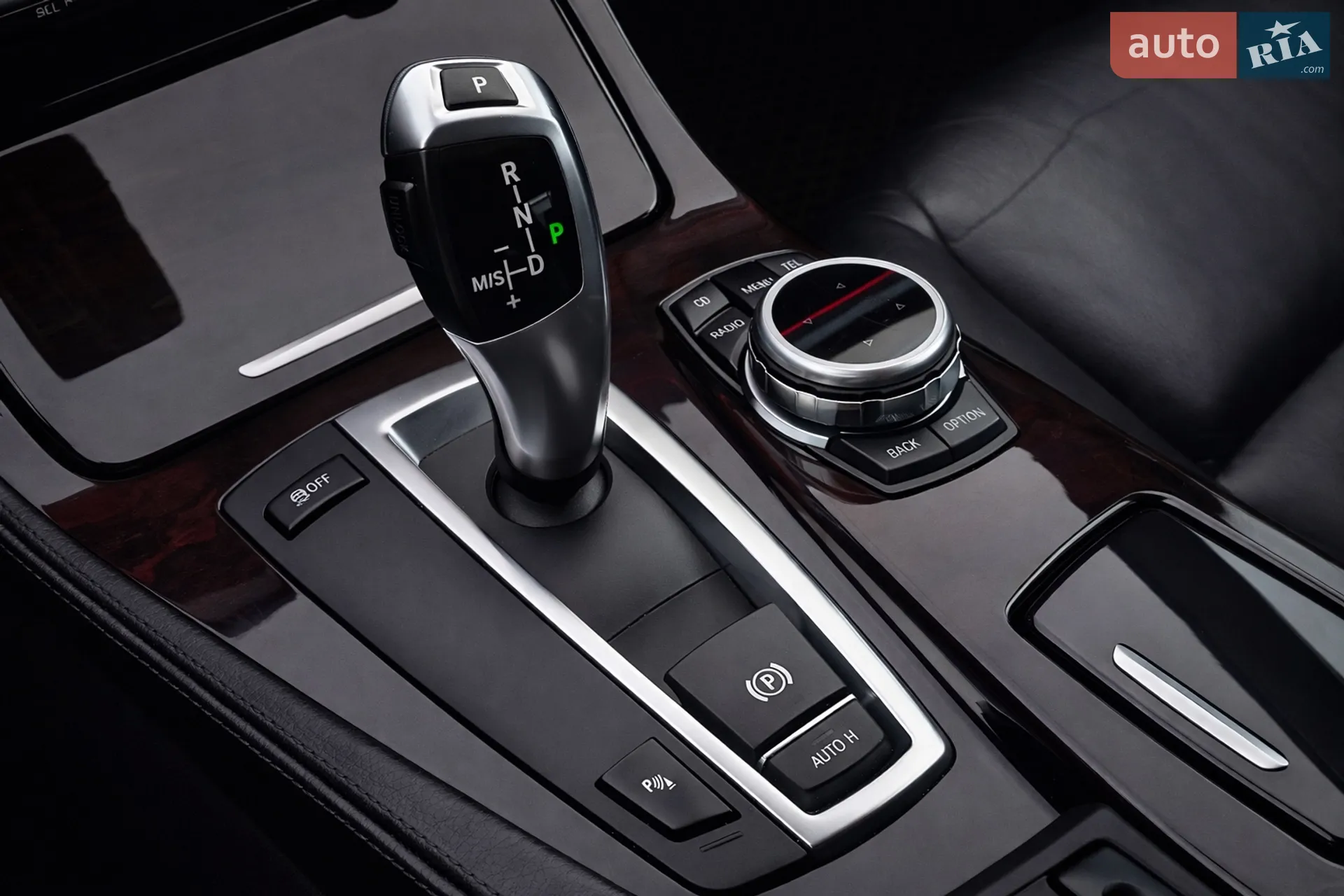 2011 BMW 5er - мініатюра 33
