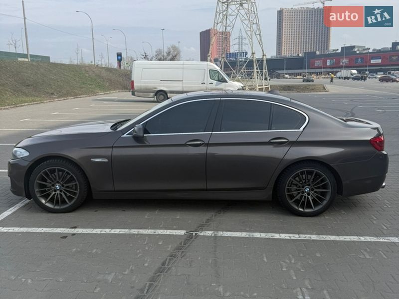 Седан BMW 5 Series 2013 в Києві