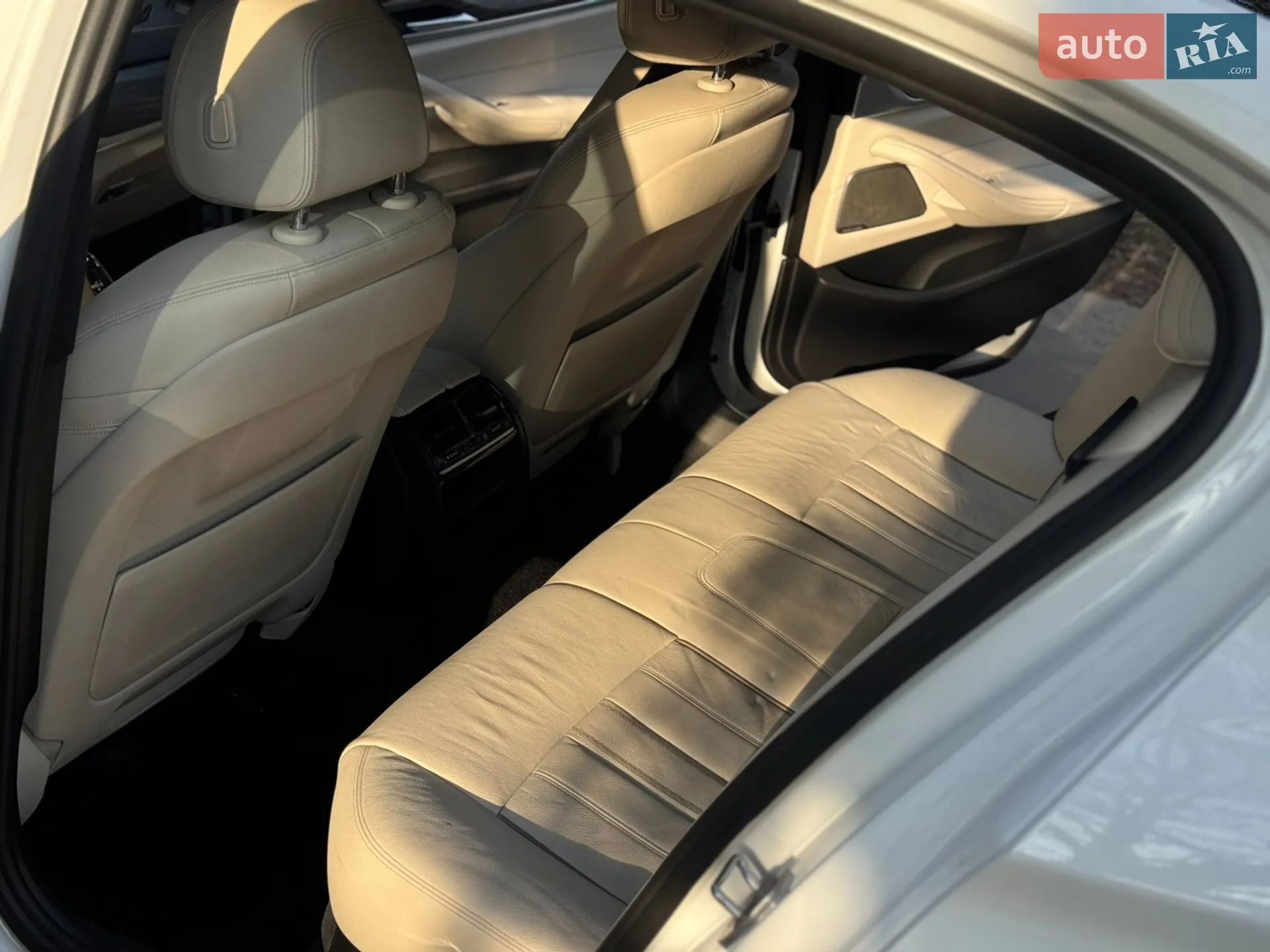 2017 BMW 5er - мініатюра 13