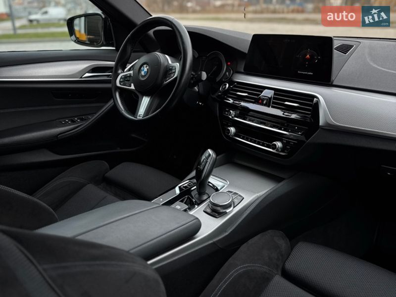 Седан BMW 5 Series 2017 в Вінниці