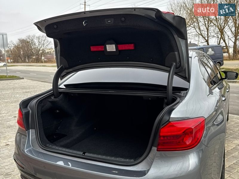 Седан BMW 5 Series 2017 в Вінниці
