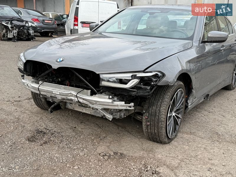 Седан BMW 5 Series 2020 в Ужгороде