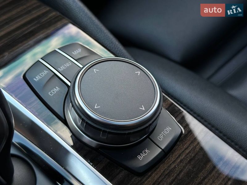 Седан BMW 5 Series 2018 в Києві