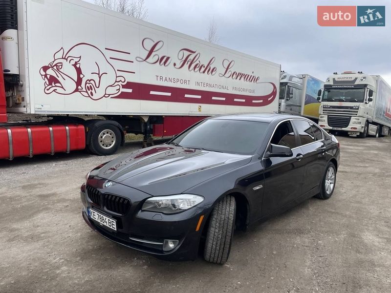 Седан BMW 5 Series 2013 в Дніпрі