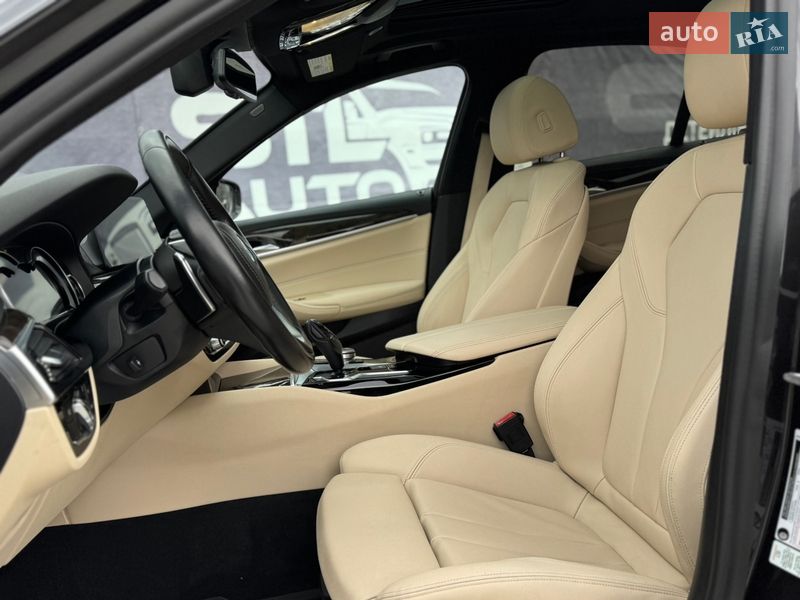 Седан BMW 5 Series 2017 в Львове фото 43 Седан BMW 5 Series 2017 в Львове