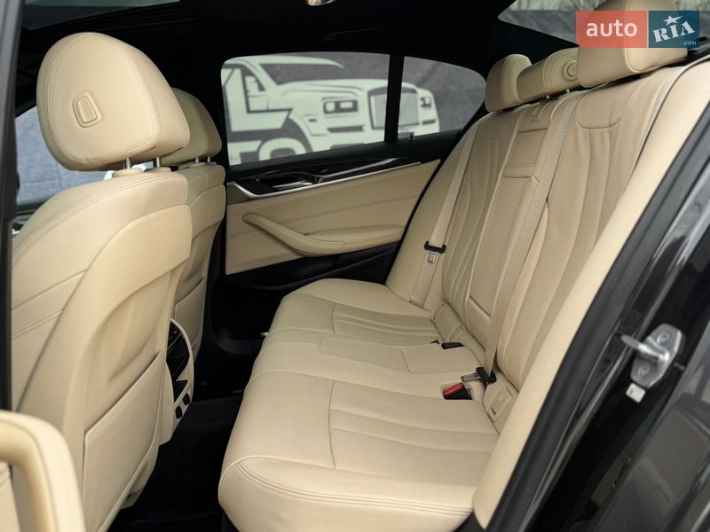 Седан BMW 5 Series 2017 в Львове фото 46 Седан BMW 5 Series 2017 в Львове