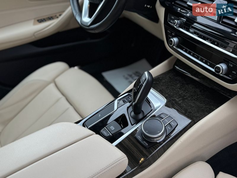 Седан BMW 5 Series 2017 в Львове фото 61 Седан BMW 5 Series 2017 в Львове