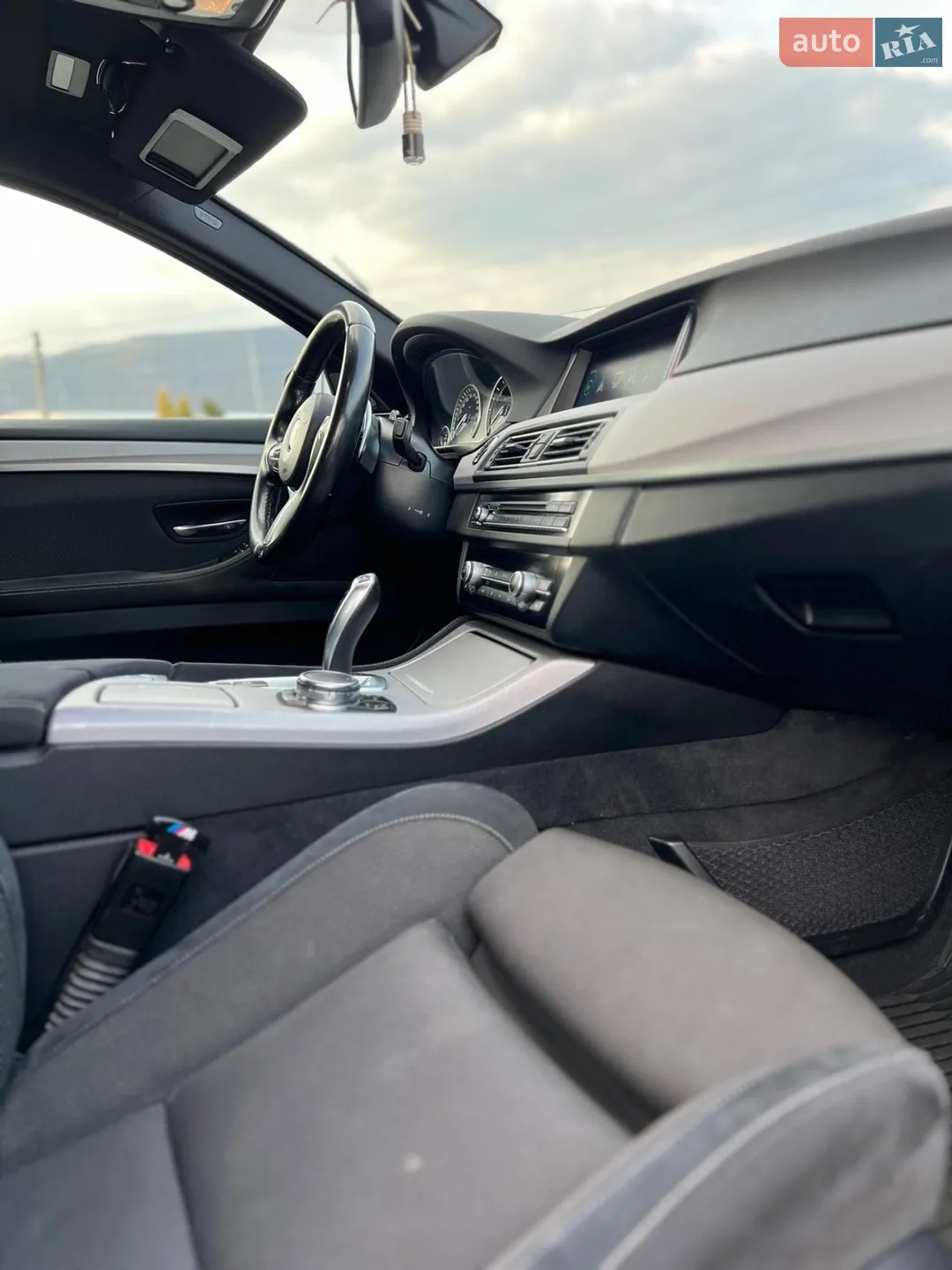 2016 BMW 5er - мініатюра 11