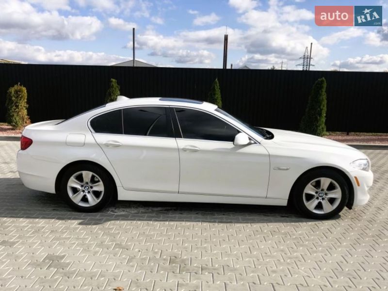 Седан BMW 5 Series 2012 в Чорткове