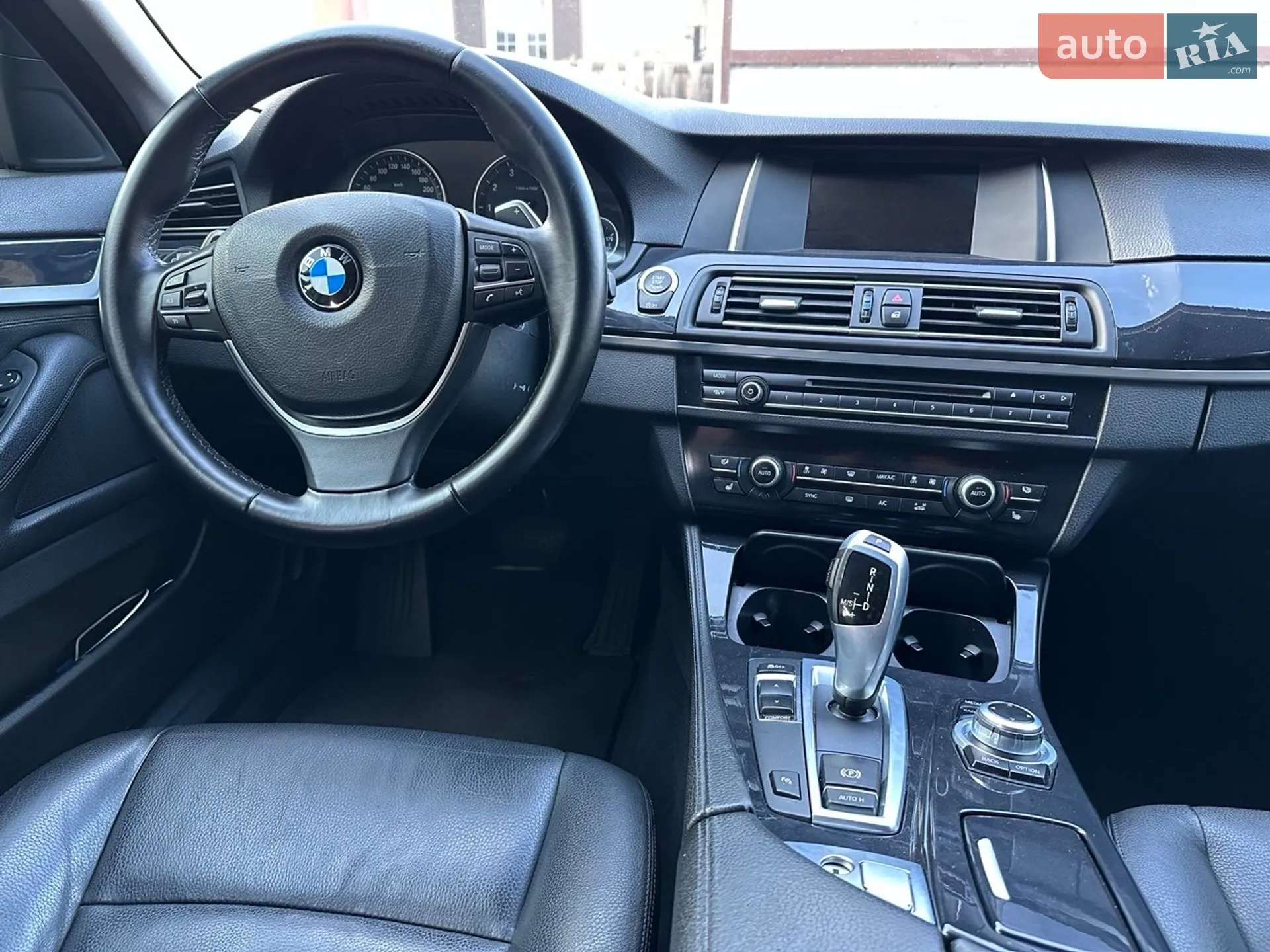 2016 BMW 5er - мініатюра 27